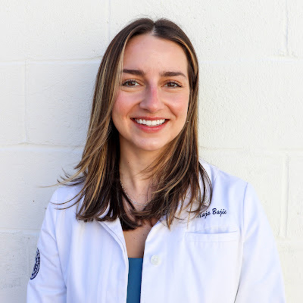 Meet your Posher, Maja